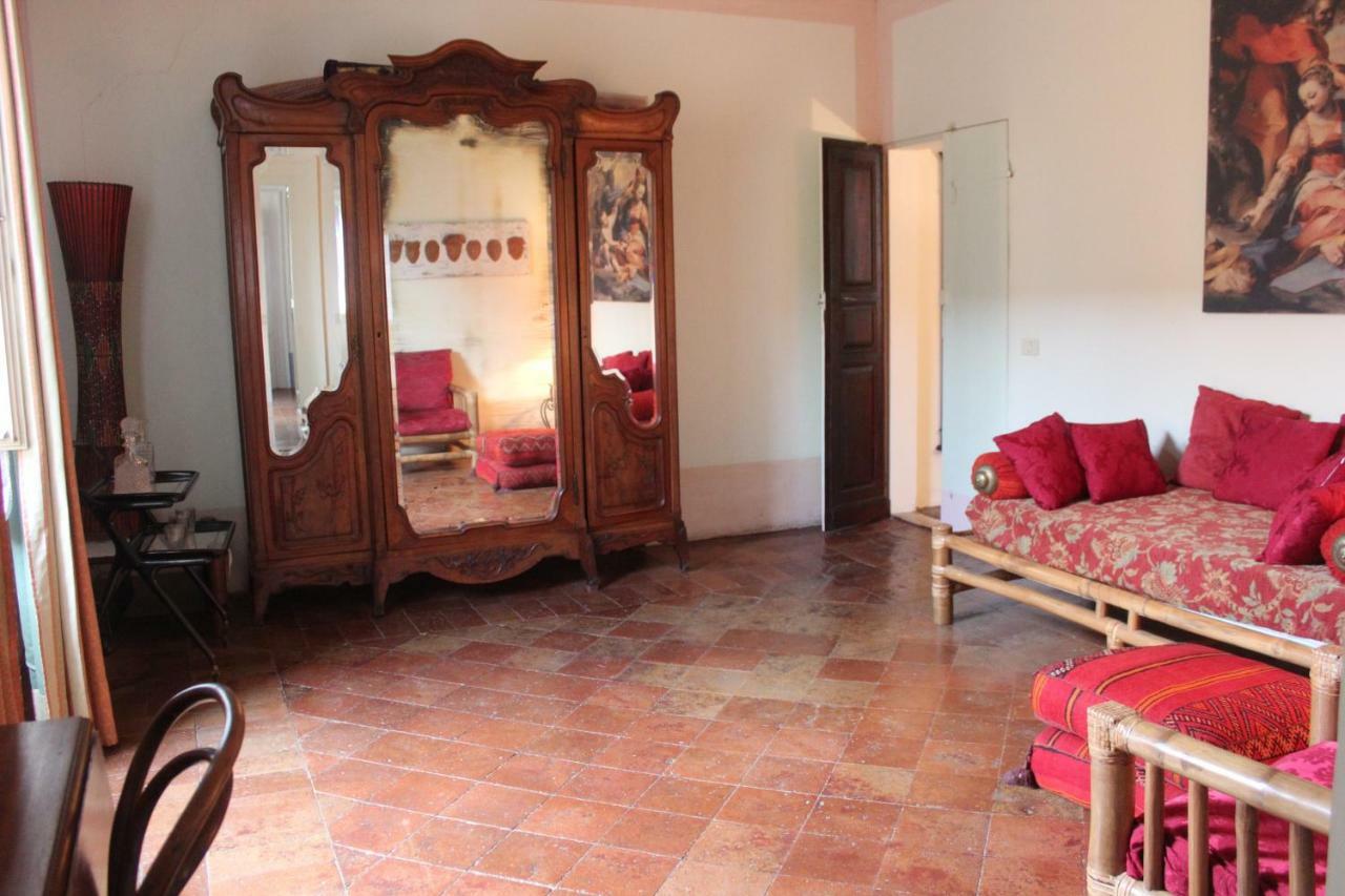 Residence Via Benamati Cagli Exterior photo